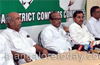Poojary apprises Sonia of  Yettinahole stalemate; hopes CM would respond